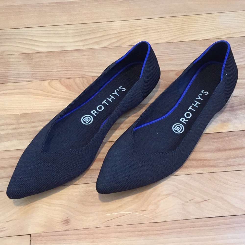 Rothy’s pointed toe flats black 8.5